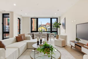 754 N Bishop St 201 - Karen Biazar_CHP2026_036