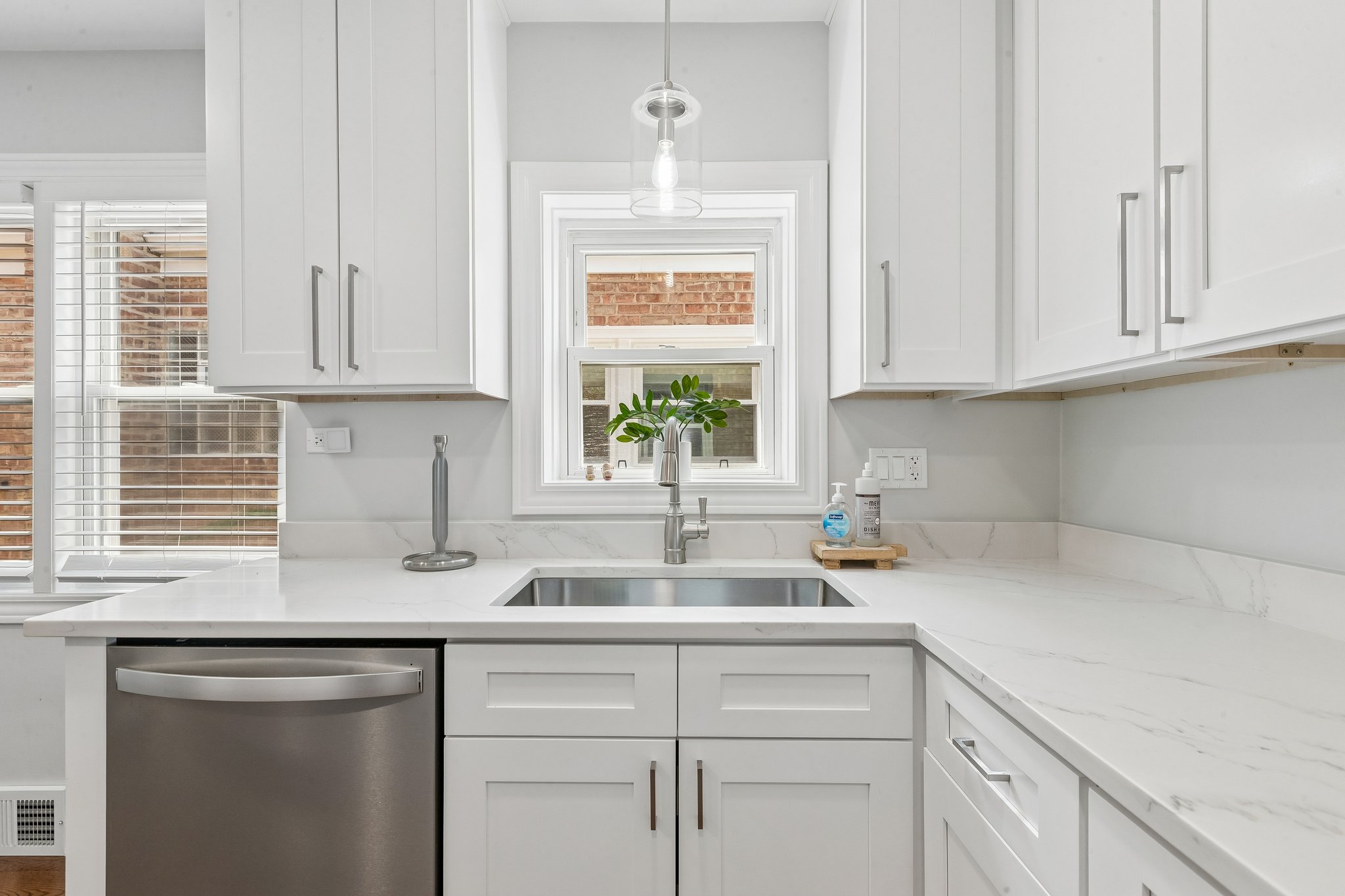 N Octavia Ave-S1607-011.jpg