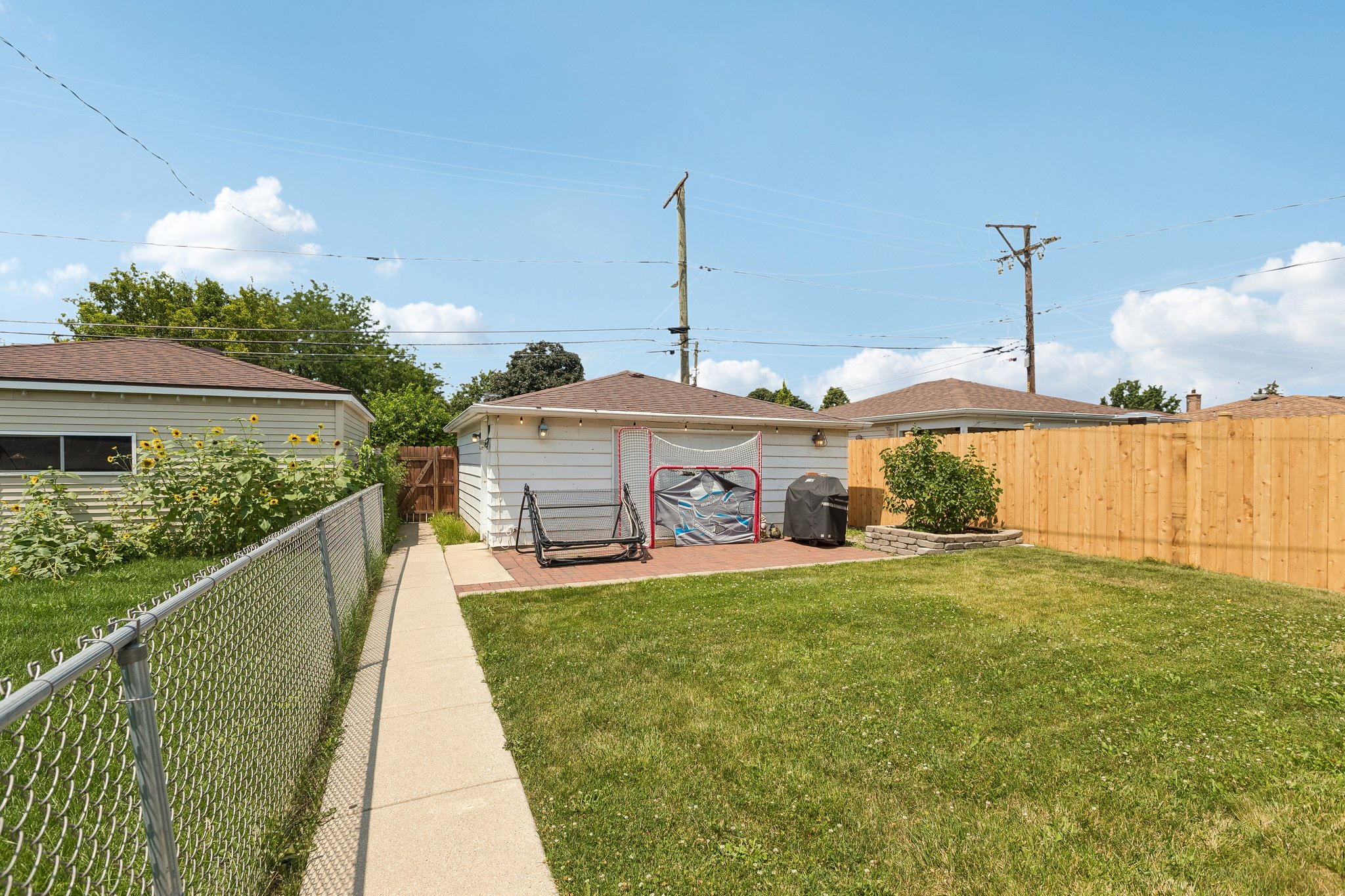 N Octavia Ave-S1607-035.jpg
