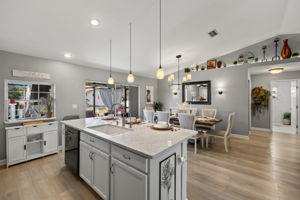 Kitchen 3 of 3