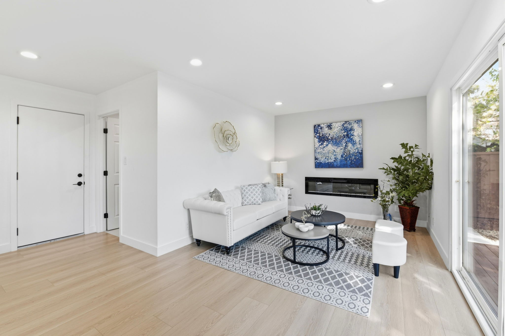 010_f8_7544 Highland Oaks Dr