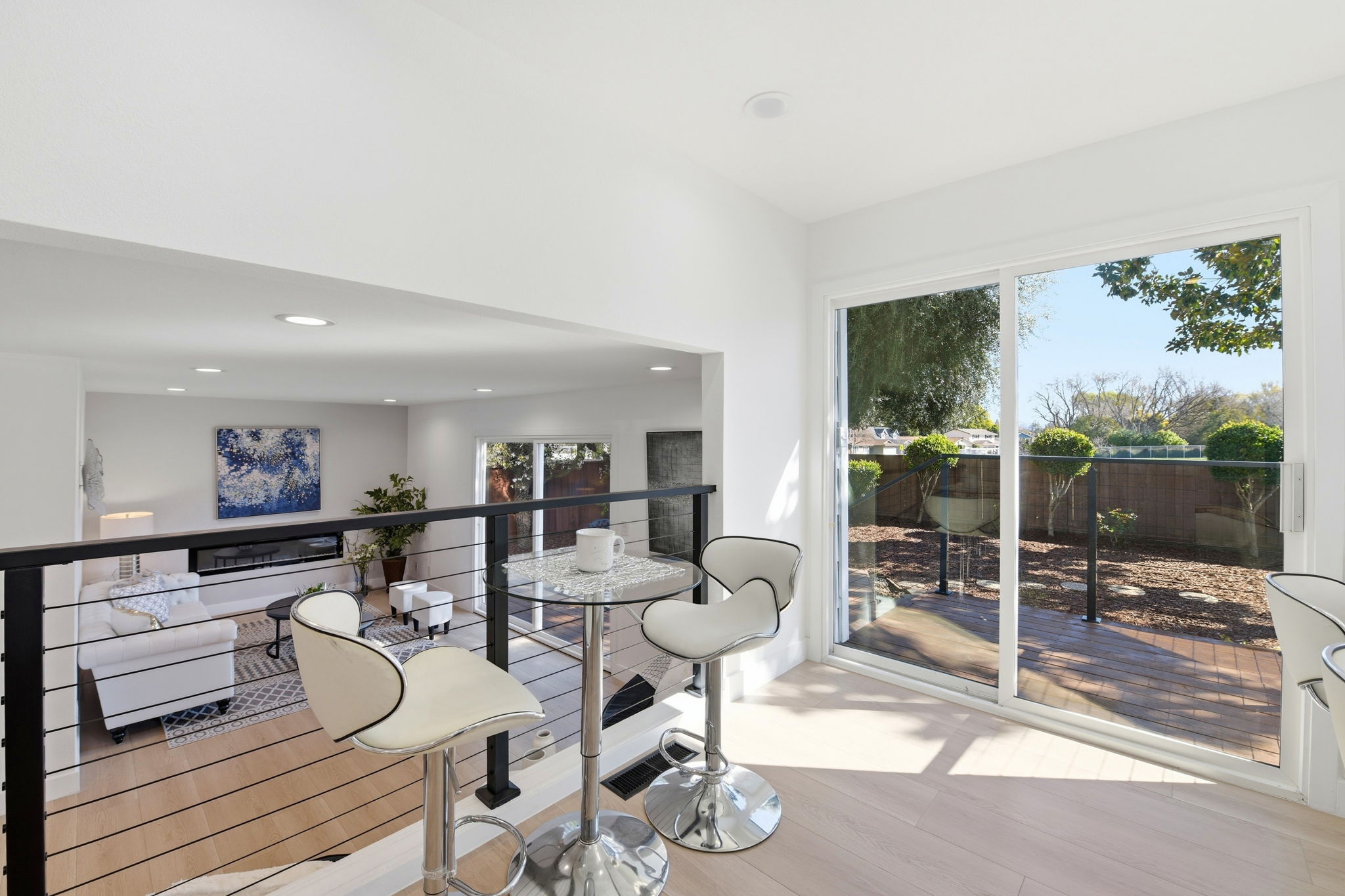 017_f8_7544 Highland Oaks Dr