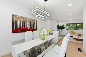 019_f8_7544 Highland Oaks Dr