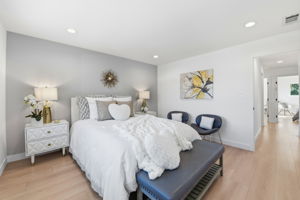 026_f8_7544 Highland Oaks Dr