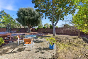 039_f8_7544 Highland Oaks Dr