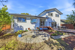 042_f8_7544 Highland Oaks Dr