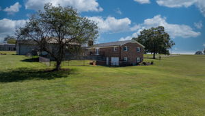 Photo 48