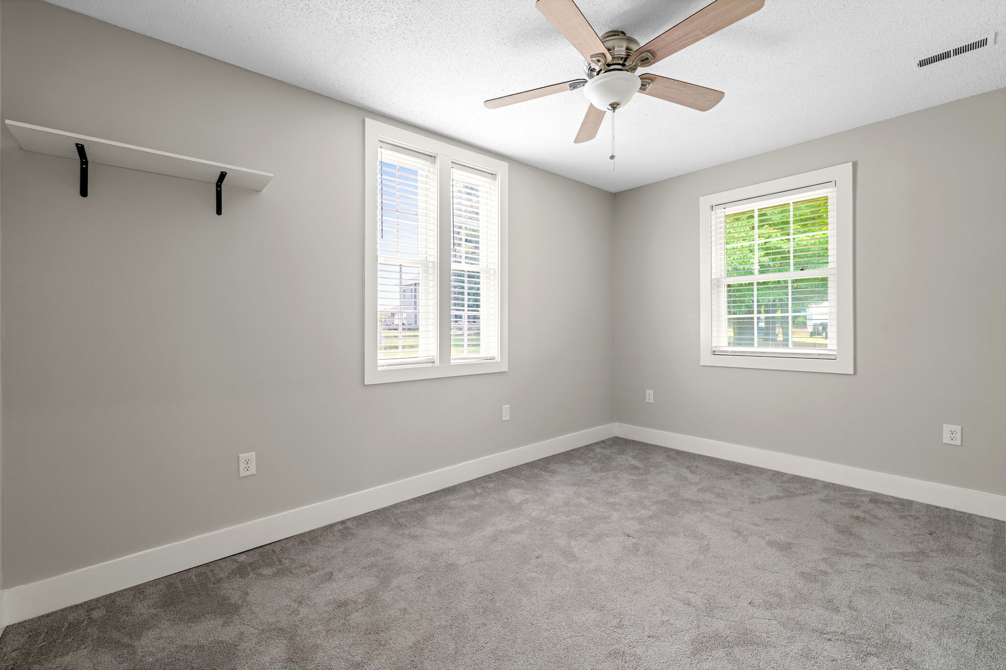 7549 Sunnyvale Dr-22