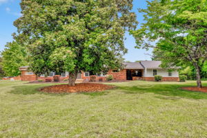 7549 Sunnyvale Dr-1