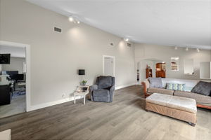 7549 Sunnyvale Dr-8