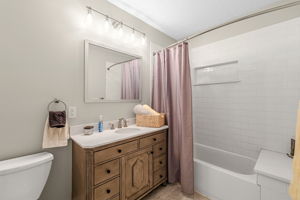 7549 Sunnyvale Dr-23