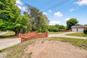 7549 Sunnyvale Dr-25