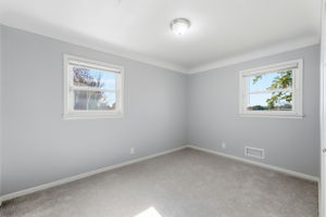  Photo 39