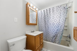  Photo 40