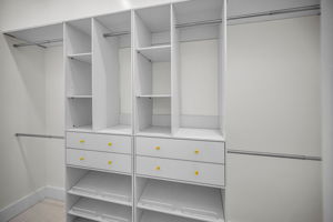 Primary Bedroom Walk-in Closet2
