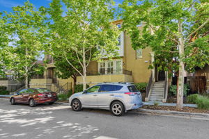 002_755 Adeline Ave