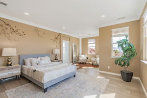 025_755 Adeline Ave
