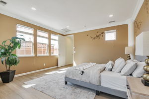 027_755 Adeline Ave