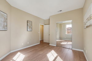 036_755 Adeline Ave