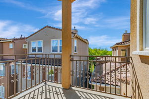 054_755 Adeline Ave