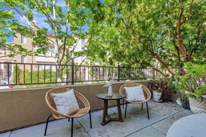 057_755 Adeline Ave