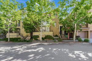 001_755 Adeline Ave