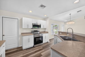 Kitchen 1 of 3