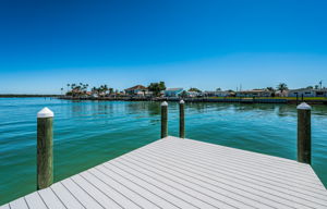 Dock4