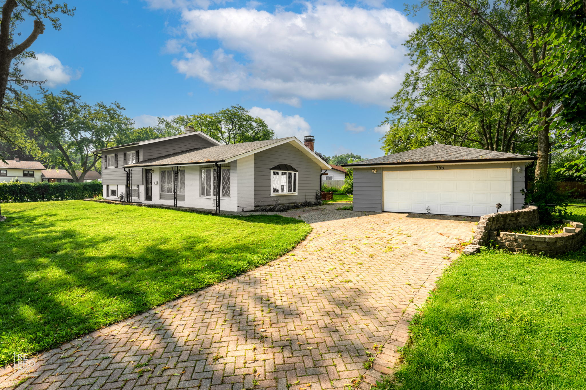 755 Flagstaff Ln, Hoffman Estates, IL 60169_001