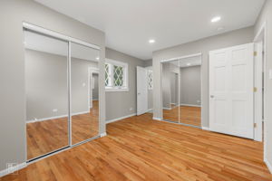 755 Flagstaff Ln, Hoffman Estates, IL 60169_007