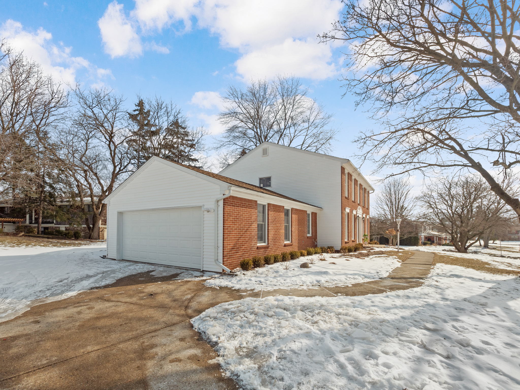 755 Lake Forest Rd, Rochester Hills, MI 48309, USA Photo 10