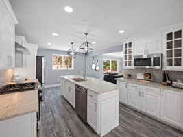 755 Lake Forest Rd, Rochester Hills, MI 48309, USA Photo 33