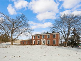 755 Lake Forest Rd, Rochester Hills, MI 48309, USA Photo 69