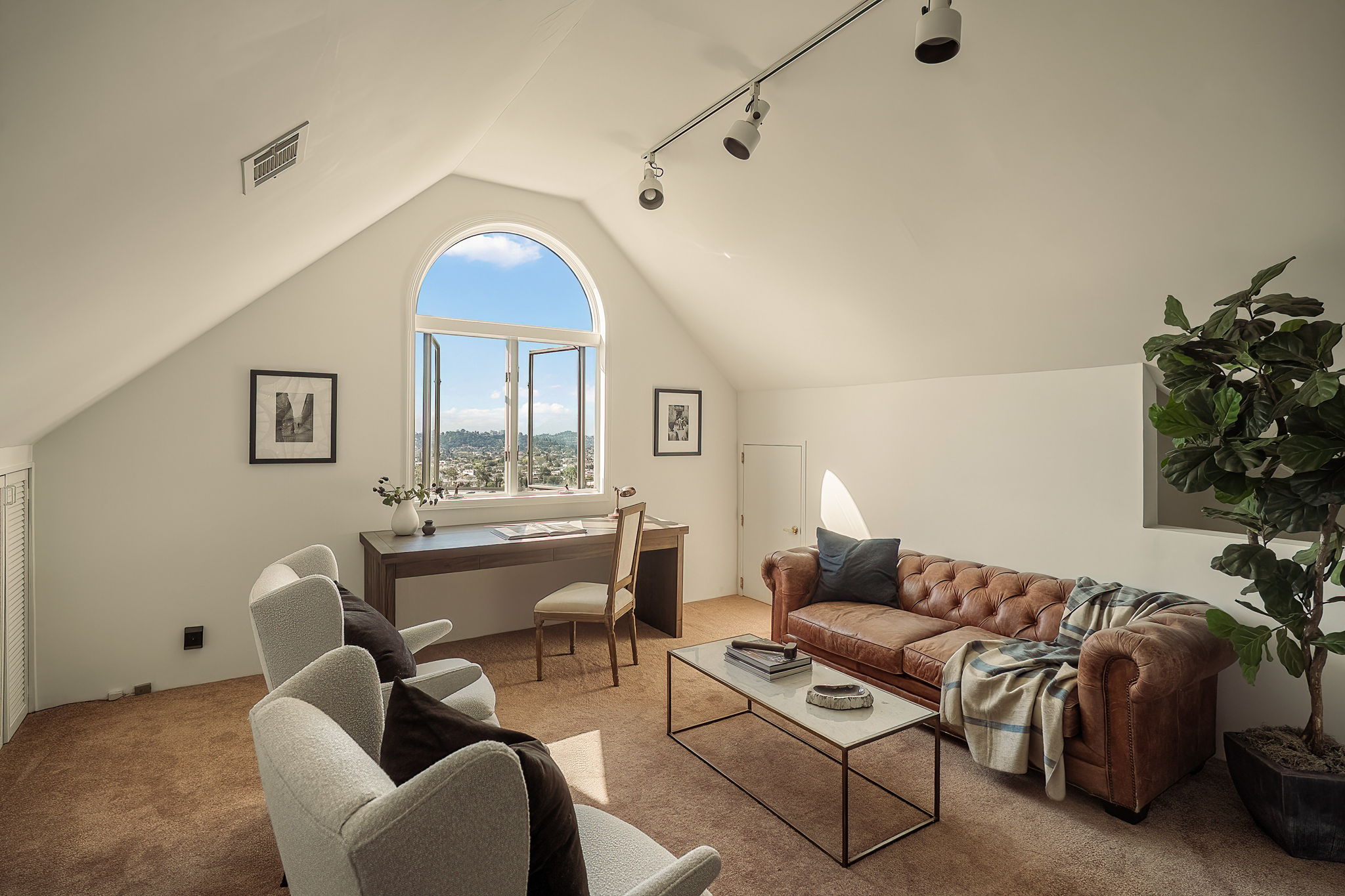 755 Luton Drive-50-2