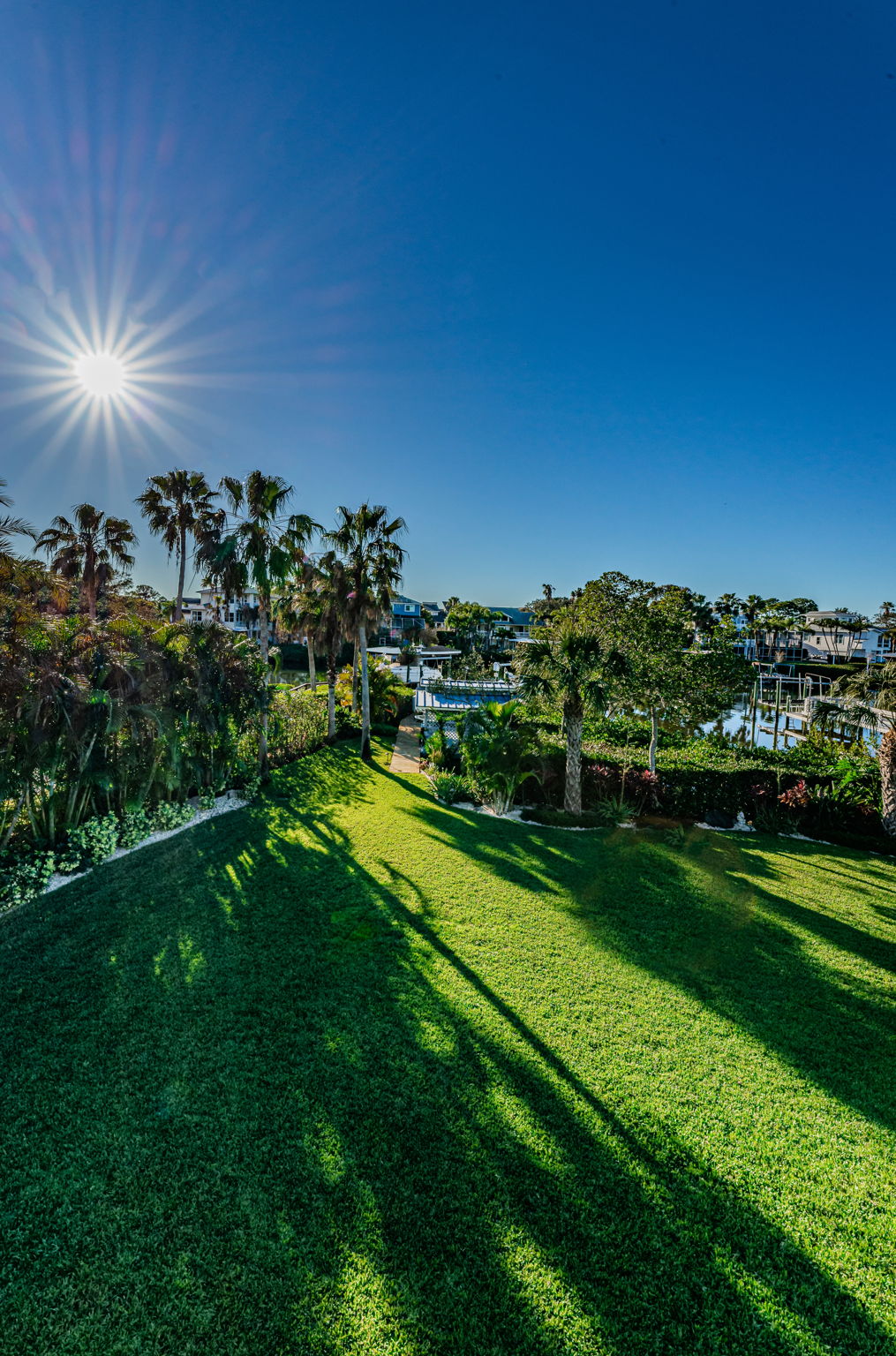 Main Level Balcony View2