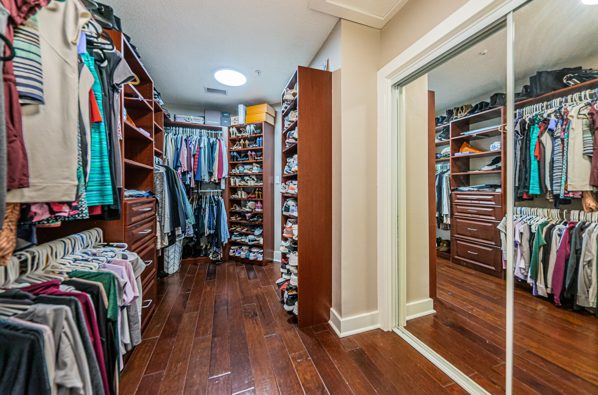 Main Level Primary Bedroom Walk-in Closet1