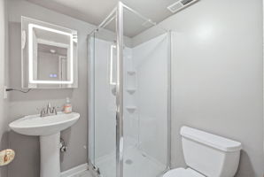 Photo 23
