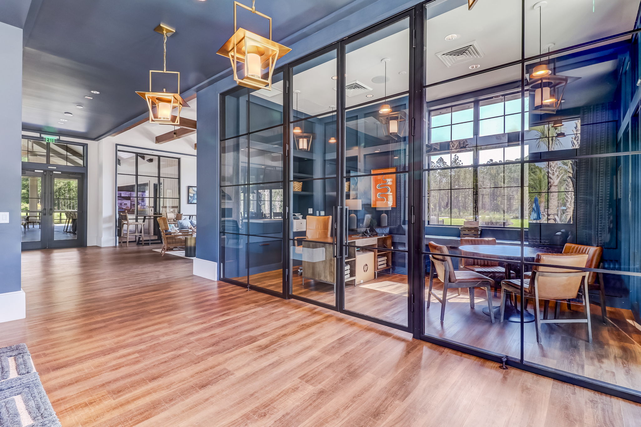  Photo 69