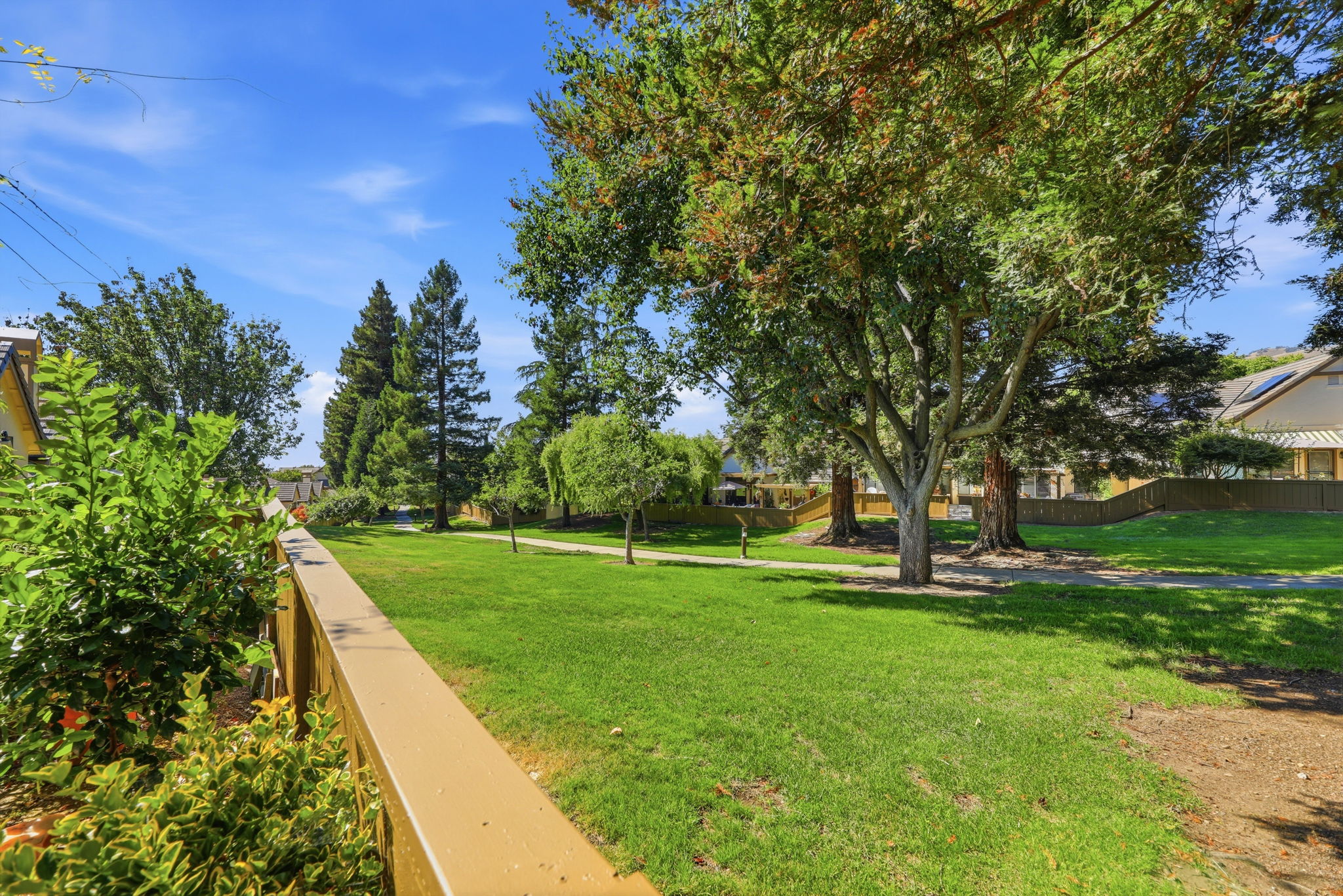 040_F8_7559 Morevern Cir