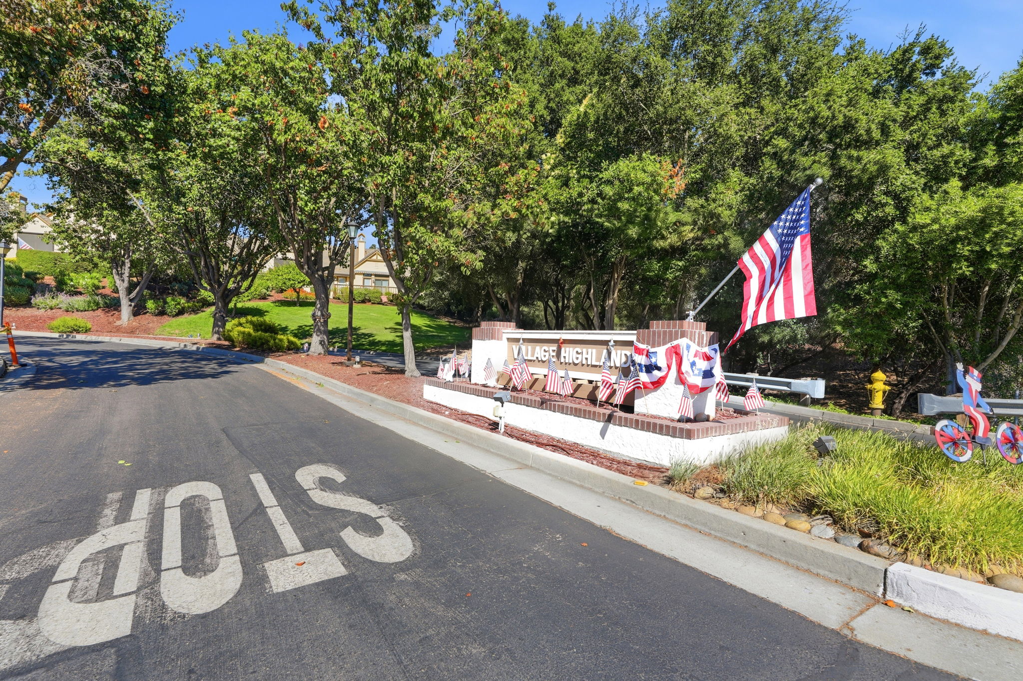 049_F8_7559 Morevern Cir