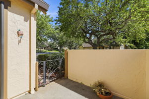 034_F8_7559 Morevern Cir