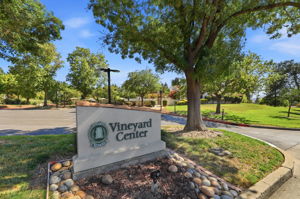 048_F8_7559 Morevern Cir