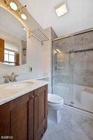IN-SUITE GUEST BATH