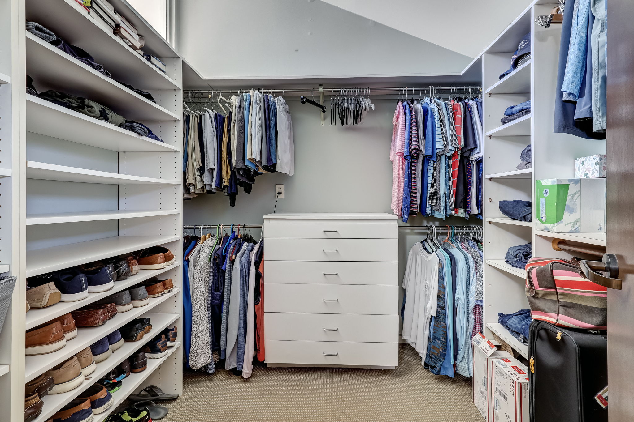 Primary Bedroom Closet