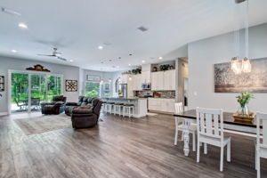 Dining Room / Living Room