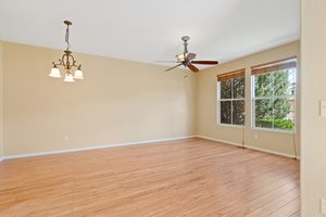 Eating Area/Living Room