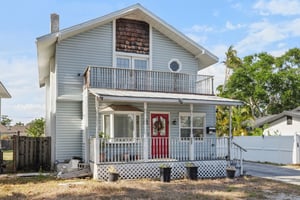 32nd Ave N-3004-003.jpg