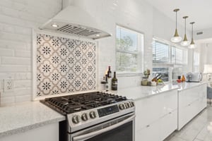 32nd Ave N-3004-021.jpg