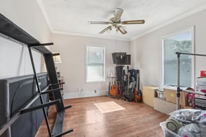 32nd Ave N-3004-033.jpg