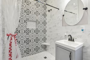 32nd Ave N-3004-038.jpg